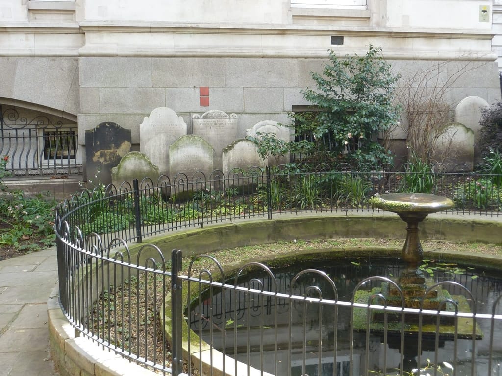 postman's-park-london-business-district-fountain-watts-memorial-victorian-detail-city-garden-secret-gravestones-katilacey